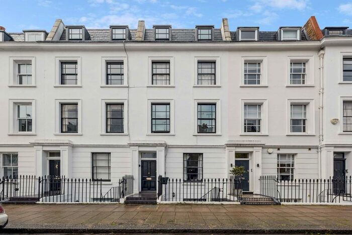 1 Bedroom Flat To Rent In Westmoreland Terrace, London, SW1V