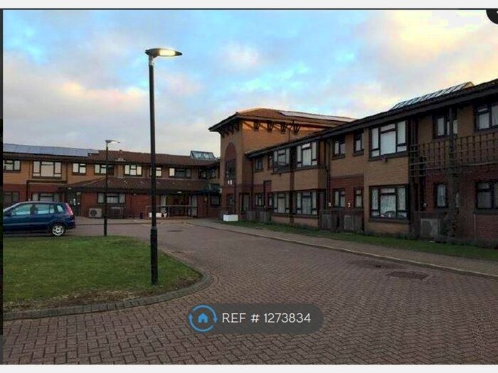 1 Bedroom Flat To Rent In Loxley Court, Coventry CV2