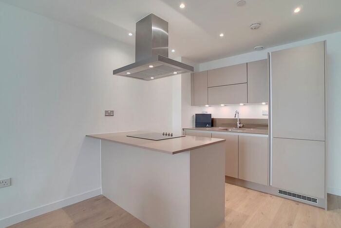 1 Bedroom Flat To Rent In Great Eastern Road, London, E15