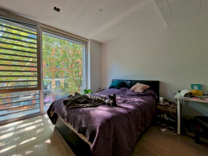 1 Bedroom Flat To Rent In Vicary House, London, EC1A