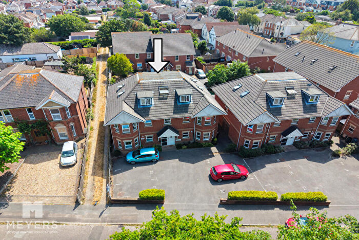 2 Bedroom Apartment To Rent In Stourvale Road, Bournemouth, BH6