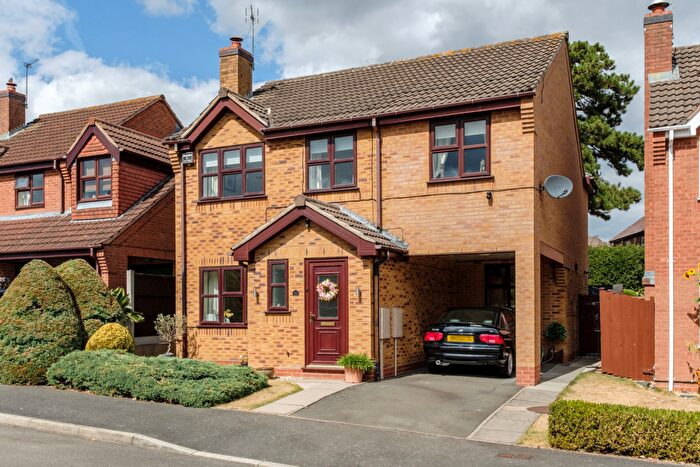 5 Bedroom Detached House For Sale In Leivers Close, East Leake, LE12