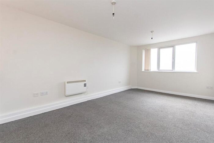 1 Bedroom Apartment To Rent In Noel Street, Hyson Green, NG7