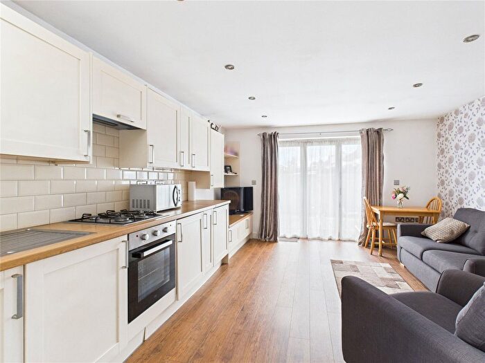 2 Bedroom Bungalow For Sale In Two Mile Hill Road, Kingswood, Bristol, BS15