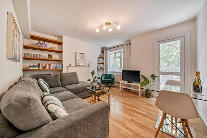 2 Bedroom Flat For Sale In Great Dover Street, London, SE1