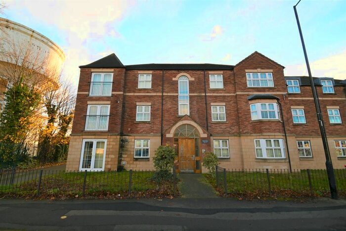 2 Bedroom Flat To Rent In Orchard Mews, Bessacarr, Doncaster, DN4