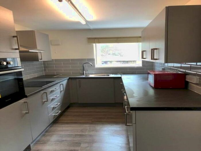 4 Bedroom Property To Rent In Marlborough Road, Brynmill, Swansea, SA2