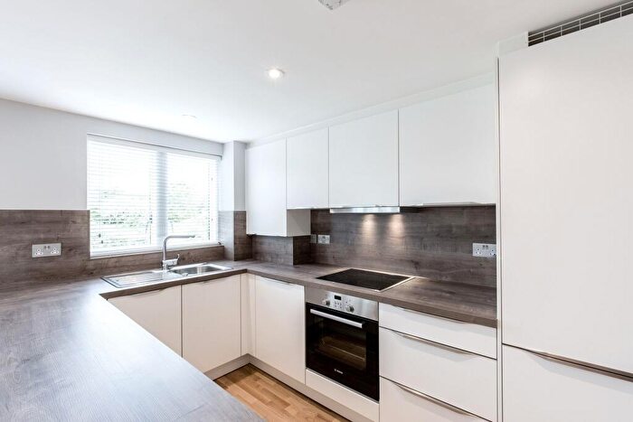 1 Bedroom Flat To Rent In Cobbett Close, EN3