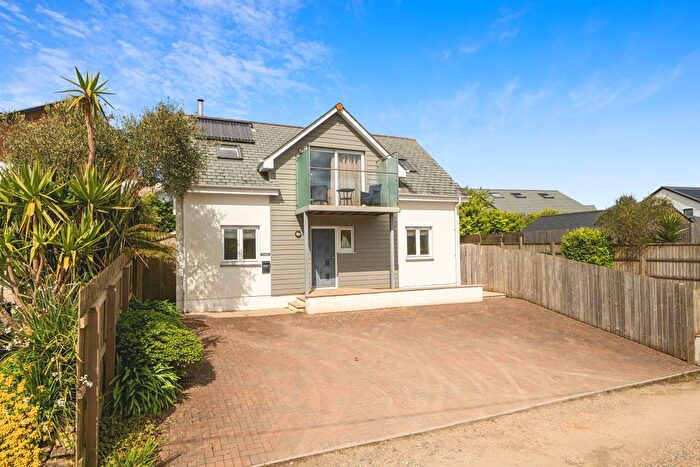 4 Bedroom Detached House For Sale In Carninney Lane, Carbis Bay, Cornwall, TR26