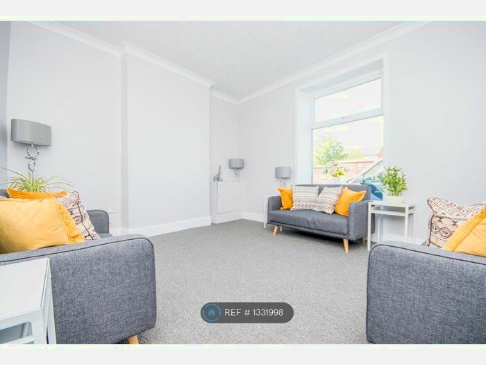 3 Bedroom End Of Terrace House To Rent In Parker Street, Rishton, Blackburn, BB1