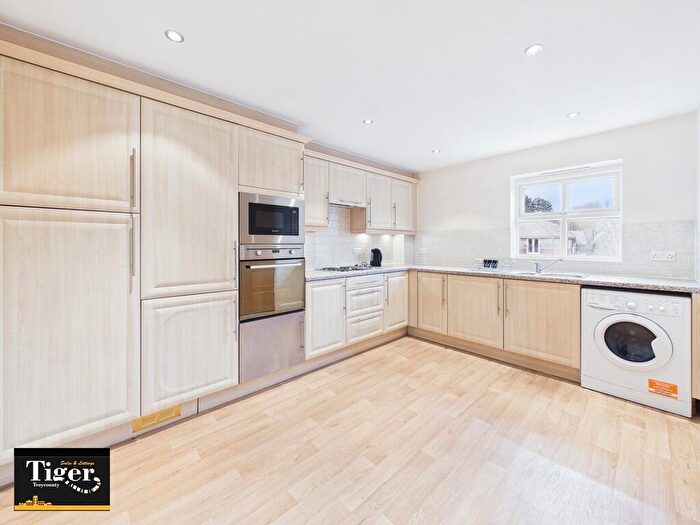 1 Bedroom Flat For Sale In Newton Drive, Blackpool, FY3