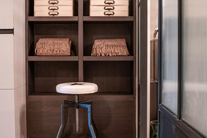 Studio To Rent In Dandi Brondesbury, Brondesbury, London, NW2