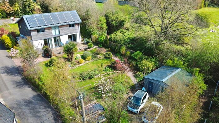 4 Bedroom Detached House For Sale In Queen Street, Lydney, GL15