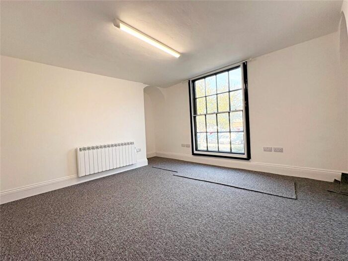2 Bedroom Apartment For Sale In Wingfield Street, Ipswich, Suffolk, IP4