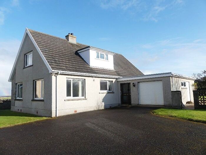 4 Bedroom Detached House For Sale In Burnside, Thurso, KW14