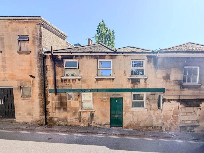 2 Bedroom Terraced House For Sale In The Coach House, Bath, BA1