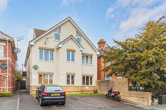 1 Bedroom Flat To Rent In Windham Road, Boscombe, Bournemouth, BH1