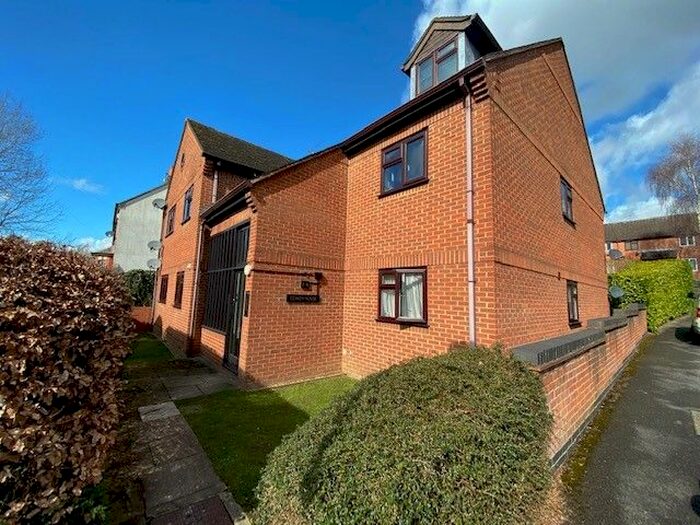 1 Bedroom Flat To Rent In Old Coach Drive, High Wycombe, HP11