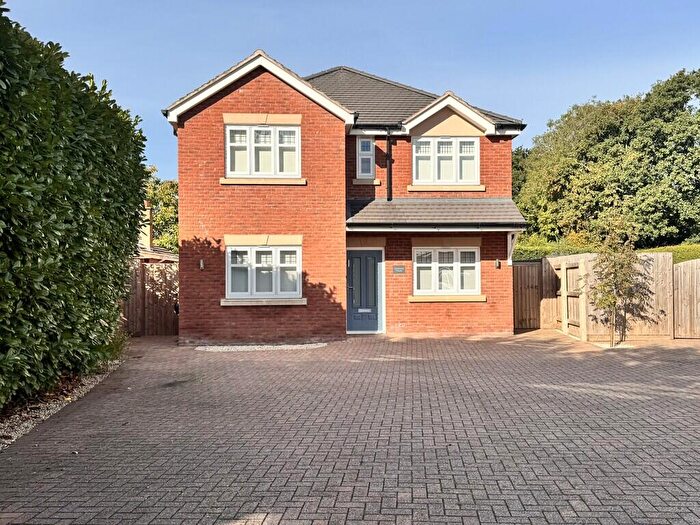4 Bedroom Detached House To Rent In Brooke Road, Kenilworth, CV8