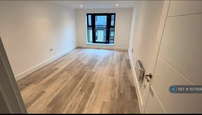 1 Bedroom Flat To Rent In Digbeth Square, Birmingham, B12