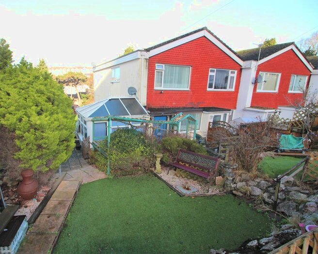 Houses for sale & to rent in TQ1 1SF, Higher Warberry Road, Wellswood