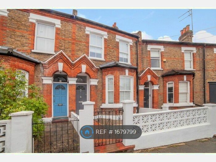 4 Bedroom Terraced House To Rent In Wilna Road, London, SW18