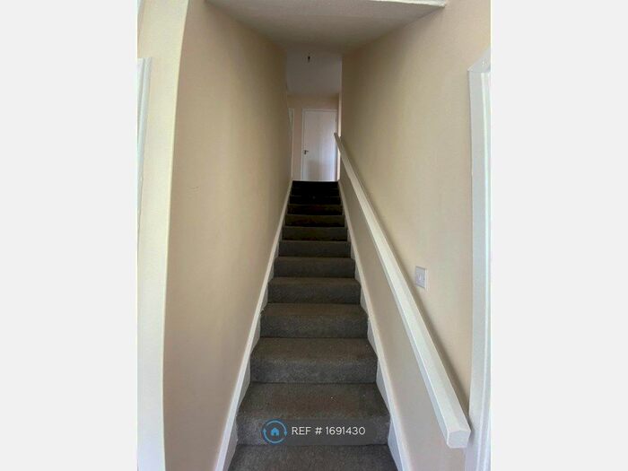 3 Bedroom Terraced House To Rent In Maree Place, Irvine, KA12