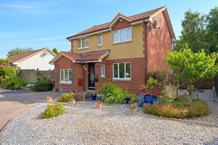 4 Bedroom Detached House For Sale In South Larch Road, Dunfermline, KY11