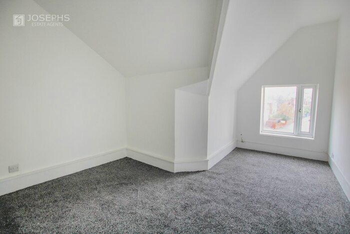 1 Bedroom Flat To Rent In Bromwich Street, Bolton BL2