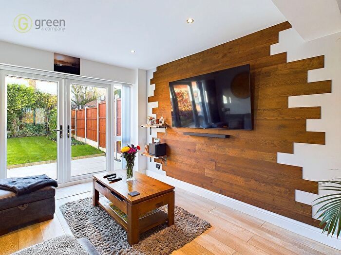 2 Bedroom Semi-Detached House For Sale In Chestnut Close, Kingsbury, Tamworth, B78