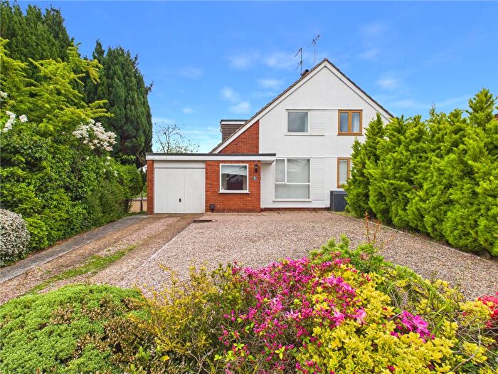 3 Bedroom Bungalow For Sale In Meadow Gardens, Crediton, Devon, EX17