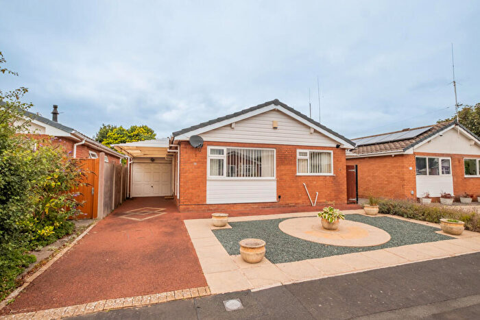 2 Bedroom Detached Bungalow For Sale In Southfold Place, Lytham St. Annes, FY8