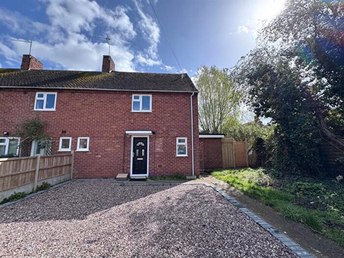 2 Bedroom End Of Terrace House For Sale In Grange Road, Stratford-Upon-Avon, CV37