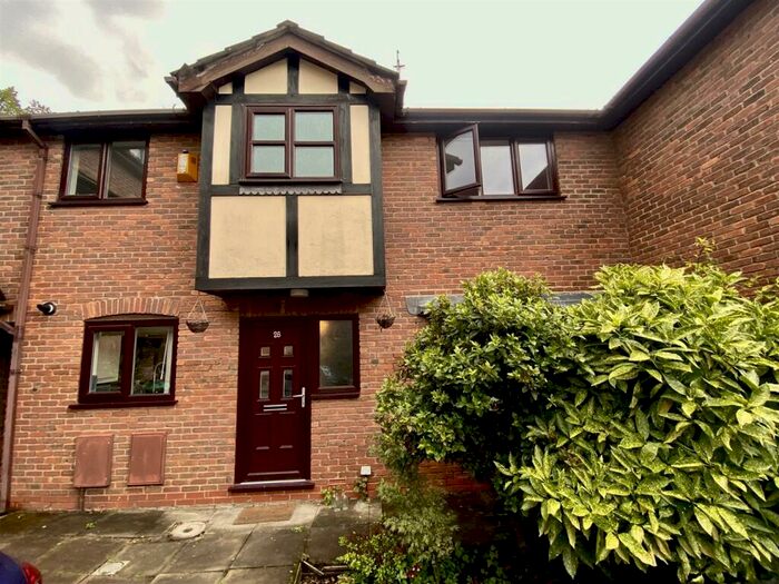 3 Bedroom House To Rent In Blackburn Gardens, Palatine Road, Manchester, M20