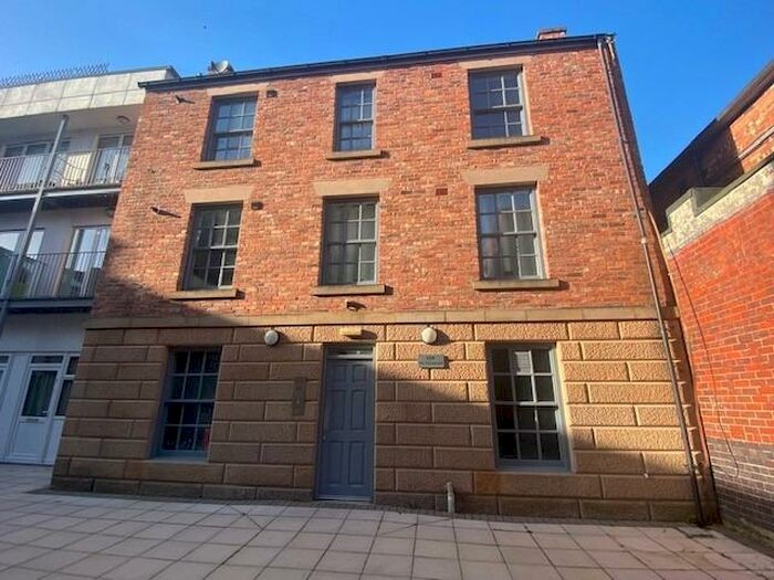 2 Bedroom Apartment To Rent In The Courtyard, Lord Street, Southport, Merseyside, PR8