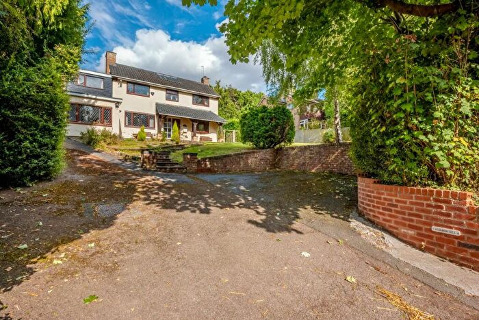 4 Bedroom Detached House For Sale In Smiths Lane, Snitterfield, Stratford-upon-Avon, CV37