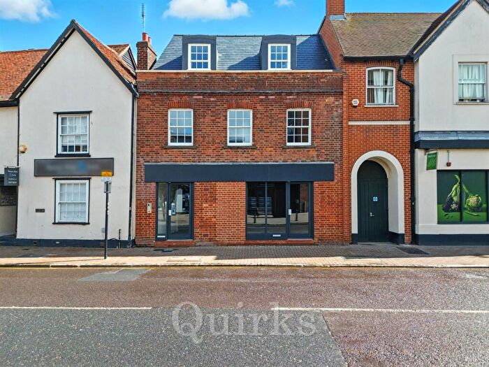 2 Bedroom Apartment For Sale In Billericay, CM12