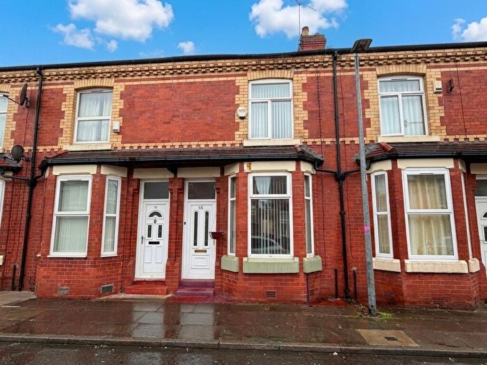 2 Bedroom Terraced House For Sale In Blandford Road, Salford, M6