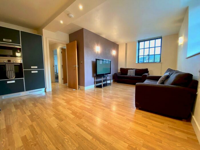 2 Bedroom Apartment To Rent In Firth Street, Huddersfield, HD1