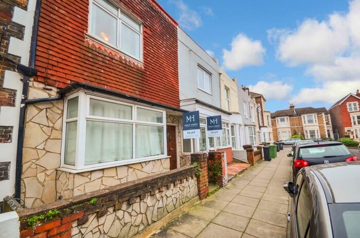 5 Bedroom Terraced House To Rent In Britannia Road, Southsea, Hampshire, PO5