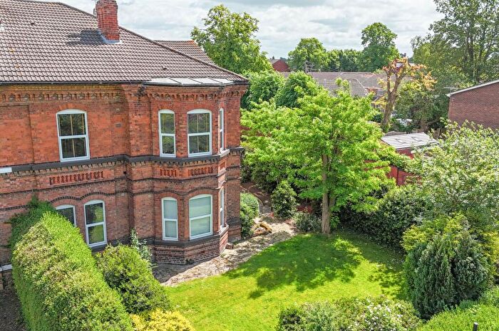 2 Bedroom Apartment For Sale In Modyn, Eversley Park, Chester, CH2