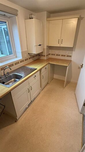 1 Bedroom Flat To Rent In Meadowbrook Way, Cheadle Hulme, Cheadle, SK8