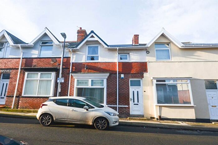 3 Bedroom Terraced House For Sale In Fordland Place, Pallion, SR4