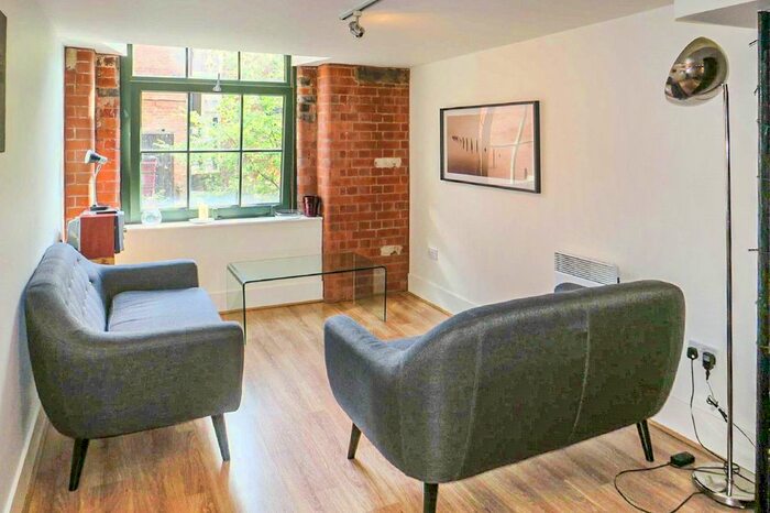 2 Bedroom Flat To Rent In Macintosh Mills, Cambridge Street, Southern Gateway, Manchester, M1