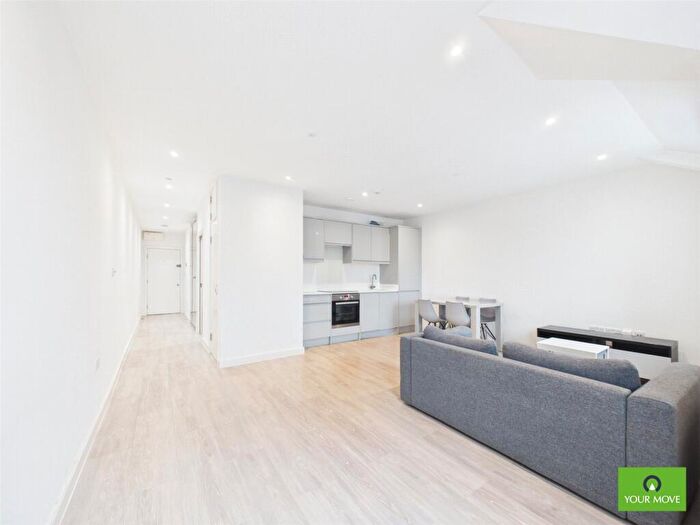 1 Bedroom Flat To Rent In High Street, Hornchurch, RM12