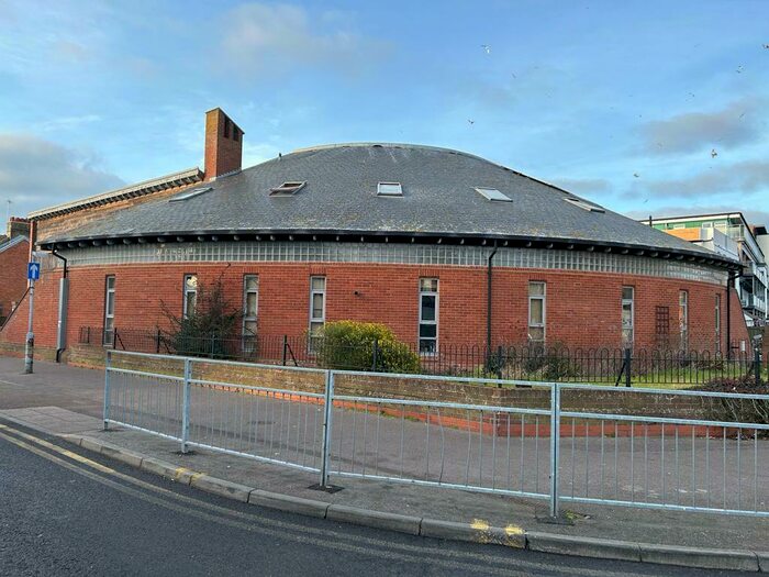 3 Bedroom Flat To Rent In Jackson Road, Clacton-On-Sea, CO15