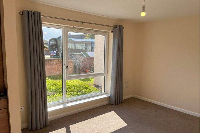 2 Bedroom Flat To Rent In Cloverleaf Grange, Aberdeen, AB21