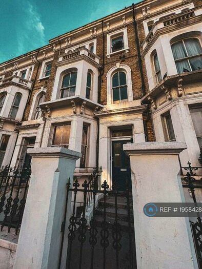 1 Bedroom Flat To Rent In Finborough Road, London, SW10