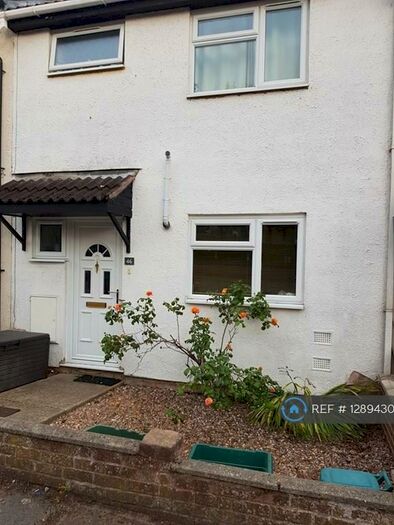 5 Bedroom Terraced House To Rent In Titania Close, Colchester, CO4