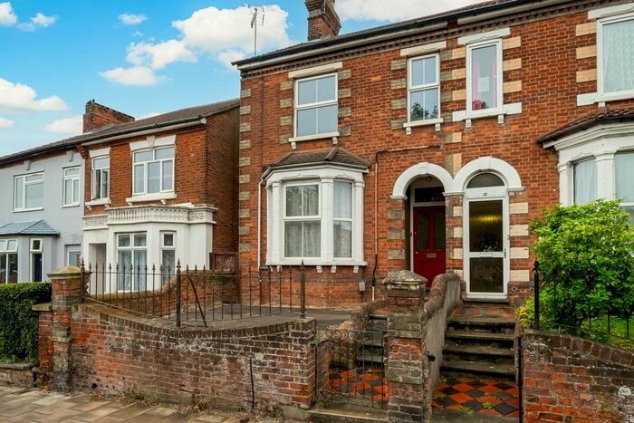 1 Bedroom Flat To Rent In Bierton Road, Aylesbury, HP20